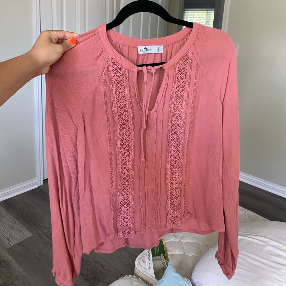 Hollister Tie Front Peasant Blouse